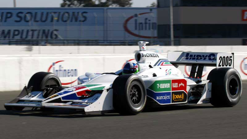 Franchitti signs extension with AGR for 2005.