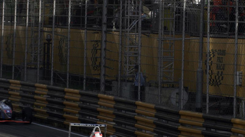 Premat wins incident-filled Macau Grand Prix.