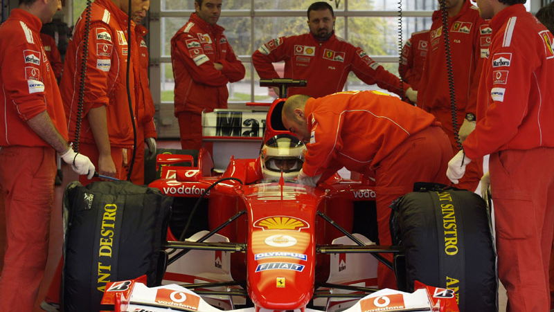Reutemann 'enjoys' Ferrari F2004 'test'.
