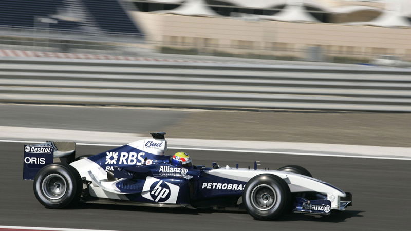 Driver battle goes on as Williams kick off 2005.