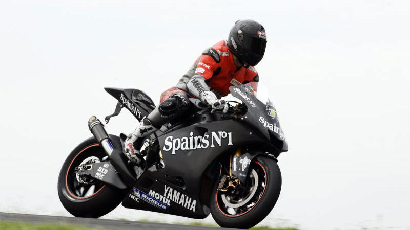 Times drop but more rain taunts Yamaha.