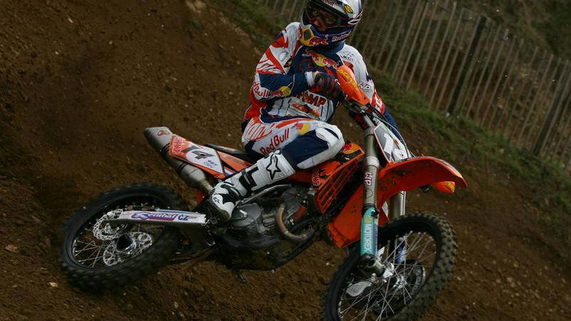 KTM confirms Rattray, de Reuver for 2006.