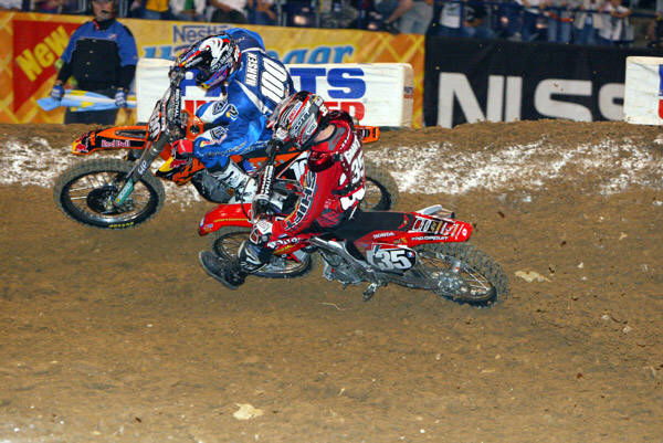 Reed wins Pontiac, Langston claims East crown.