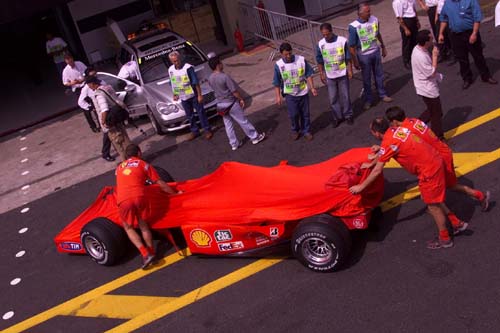 WilliamsF1, Western Union sign multi-year deal.