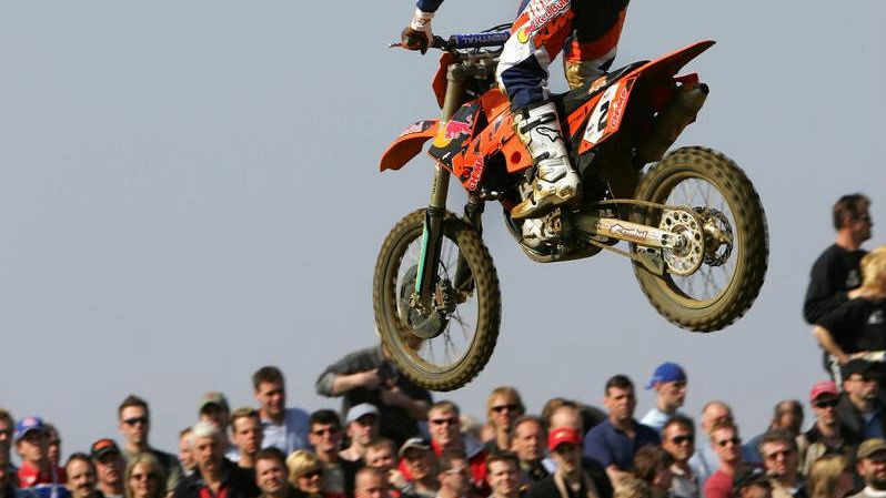 Rattray's hopes ended by injury.