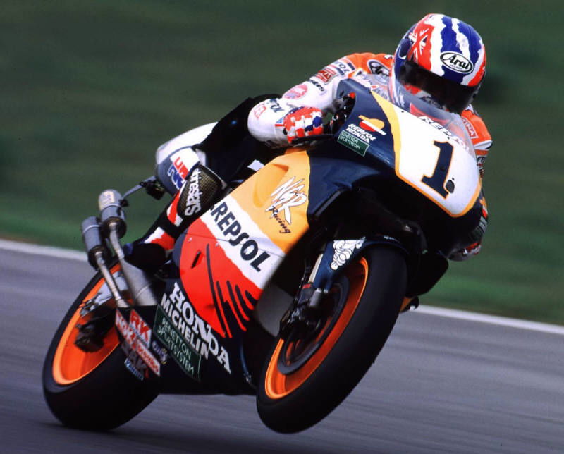 Gibernau targets German return.