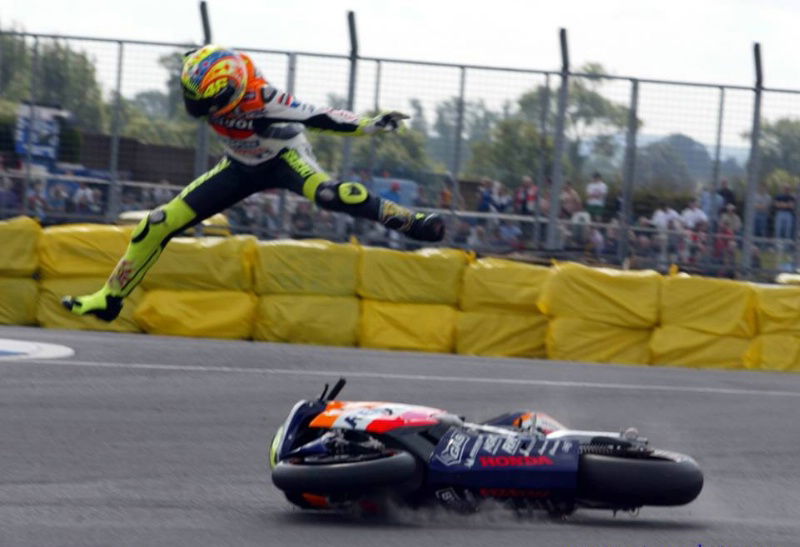Stoner talks 1'59 lap, reveals chassis choice