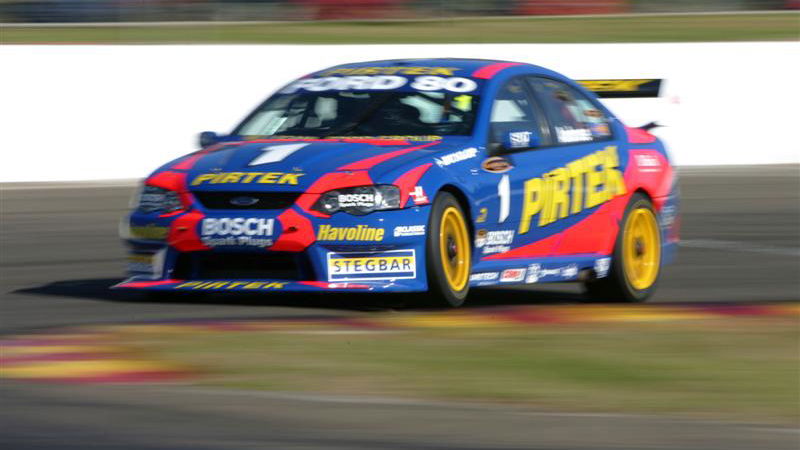 Provisional 2006 V8 calendar unveiled.
