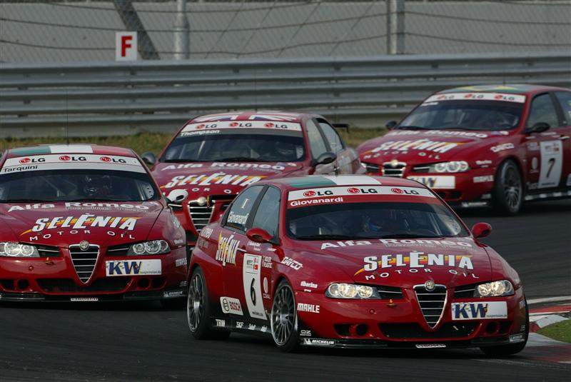 Chevrolet launches new Lacetti.