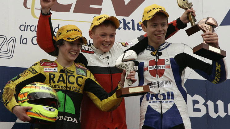Valencia win puts Smith on GP alert.