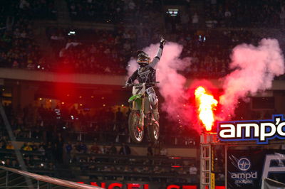 Stewart victory sets up dream title showdown.