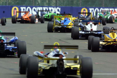 Rain stops play at Knockhill.