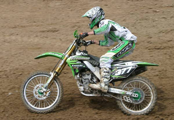 'Priceless' 1997 Yamaha stolen from display.