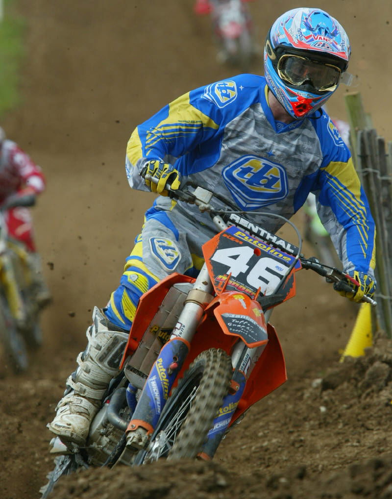 'Priceless' 1997 Yamaha stolen from display.