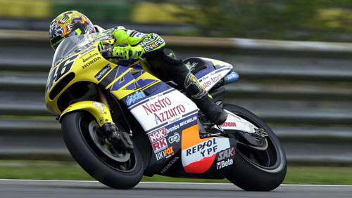 Rossi announces his plan to ride 4-stroke.