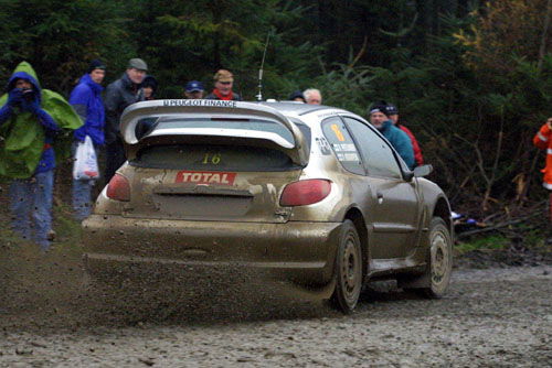 McRae and Makinen crash out of title race.
