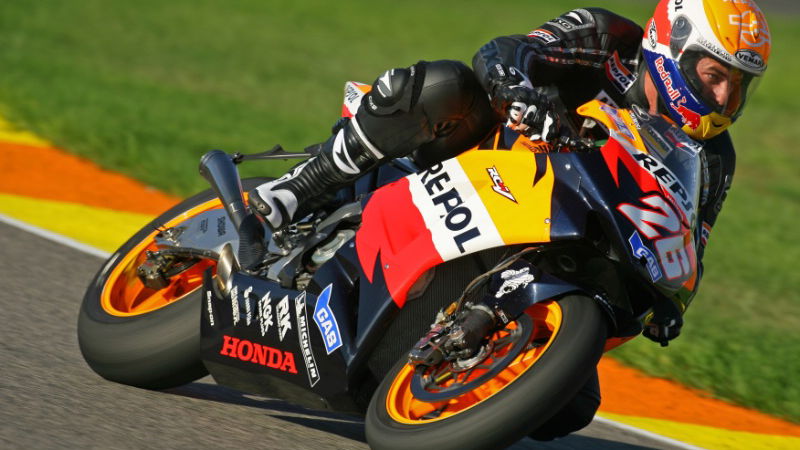 Dakar winner Coma rides Pedrosa's RCV.
