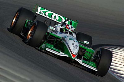 Franchitti takes CART lead.