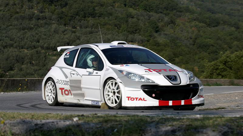 Peugeot 'launches' new R3 car.
