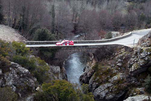 FIA reveals revised 2004 WRC calendar.