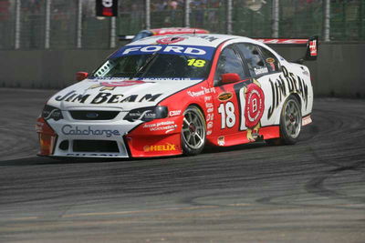 Whincup claims hat-trick at Eastern Creek.