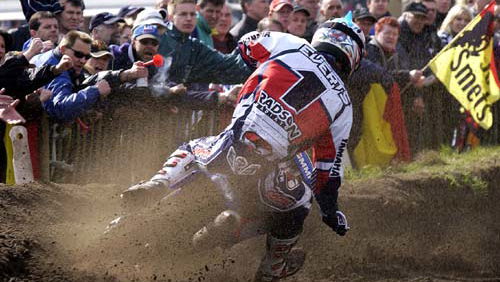 Unstoppable Evert's secures sixth world title.