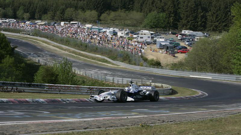 Heidfeld revives Nordschleife glory days.