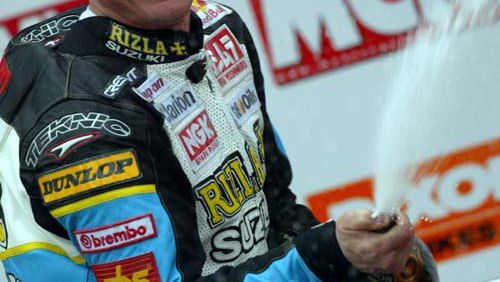 Full speed ahead for Rizla Suzuki.