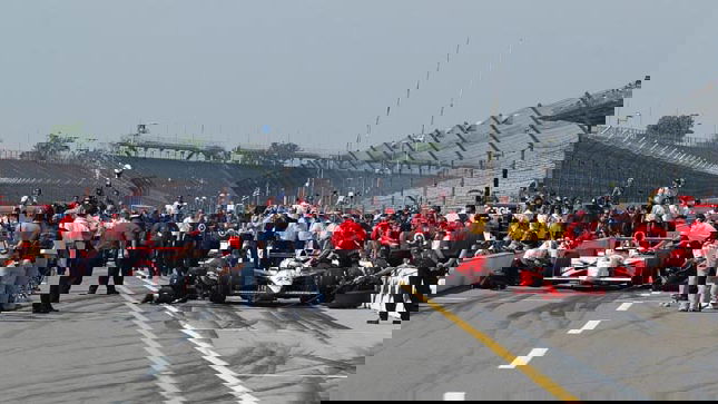 Penske wins Coors Indy 500 pit stop challenge.
