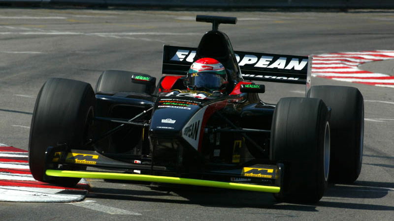 Press Snoop: Deals, F1 tests and memorial awards.