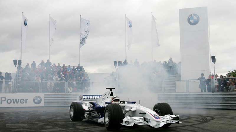 PICS: Mansell drives for BMW at Silverstone.