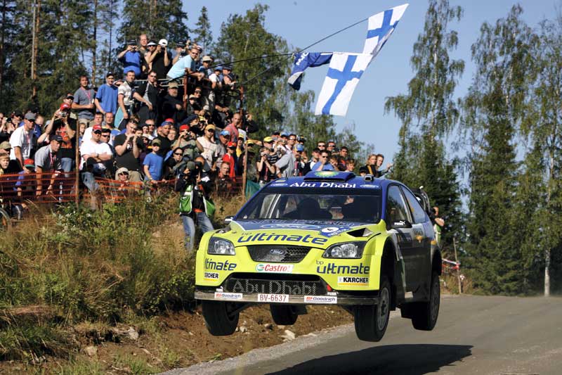 McRae tribute to set new world record.
