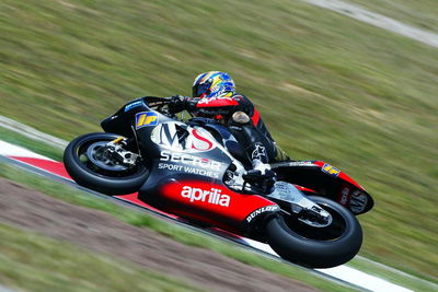 Melandri wins 250 title - by 0.007secs!