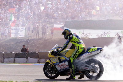 Valentino Rossi: 2000 NSR to 2016 M1