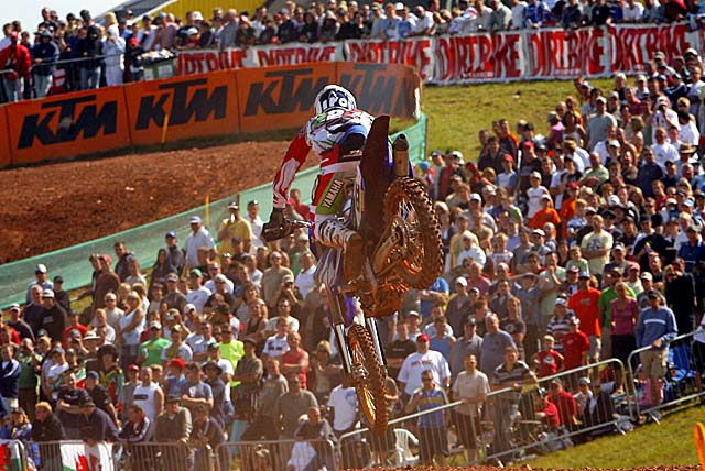 Reed makes hay while Stewart misses out.