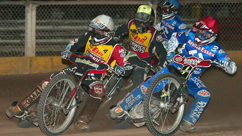 Berwick break Potters.