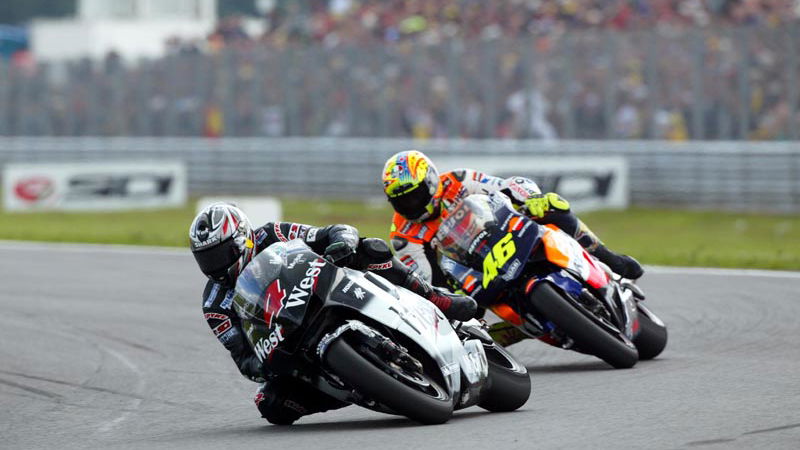 Rossi to match Barros MotoGP record