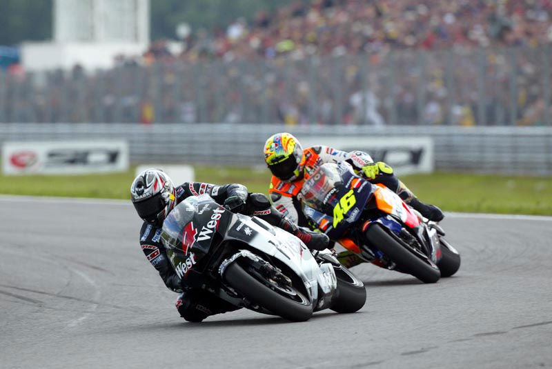 LOOK BACK: 2001 Czech Grand Prix with Motocourse