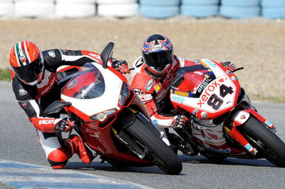 WSS: Jones and Parkalgar ready for battle.