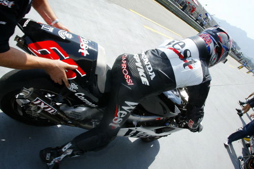 Biaggi: I'll attack Kato tomorrow.
