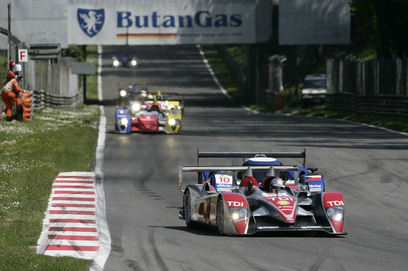 Team Modena names Le Mans trio.