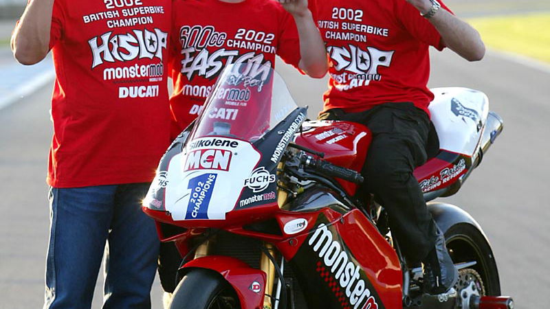 Monstermob mourn Hislop.