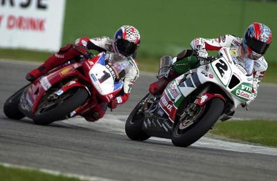 Kayo, Curtain to race R6s in Imola WSS.