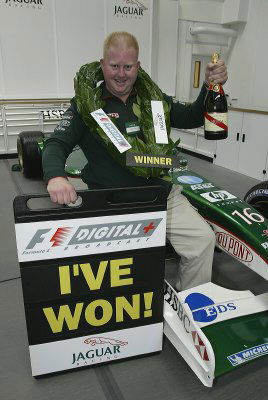 32-year old F1 fan wins Irvine's 2002 Jaguar R3.