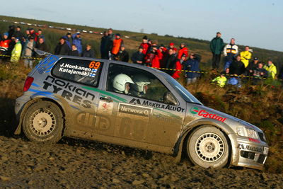 Sainz gives Xsara WRC-Michelin first gravel win.