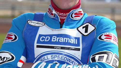Garry Stead signs for Hull Vikings.