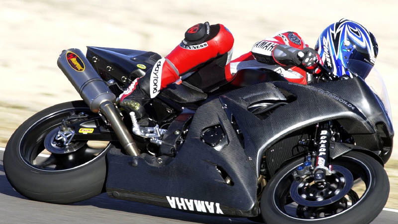 New fuel injected R6 a 'proper racer'.