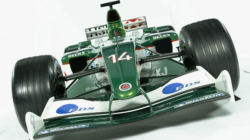 Jaguar R4 - technical specifications.