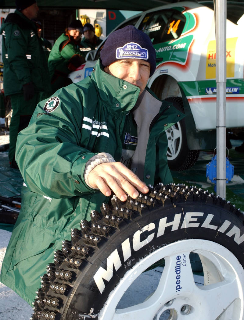 Pons to make Xsara debut with new co-driver.