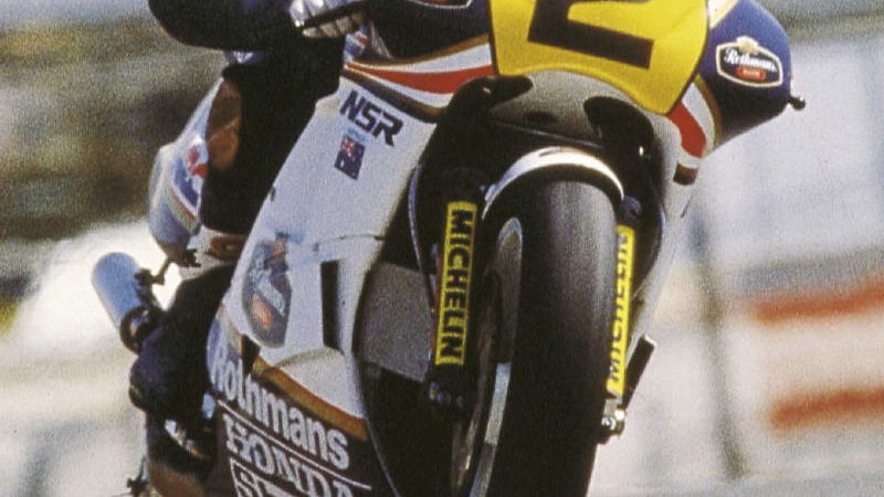 Aussie legend Gardner retires from racing.
